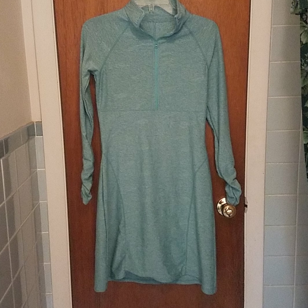 Athleta Dress